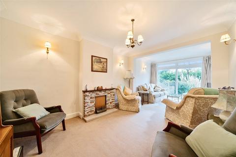 61 The Drive, Morden, SM4 6DH