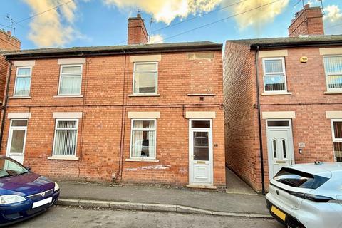 2 bedroom terraced house to rent, Milton Street, Balderton