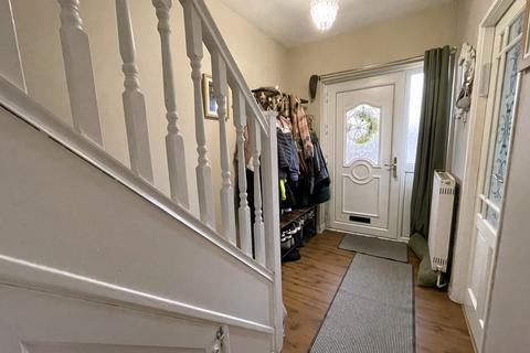 22 Clay Flat Lane, New Rossington, Doncaster, DN11 0BA
