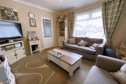 22 Clay Flat Lane, New Rossington, Doncaster, DN11 0BA