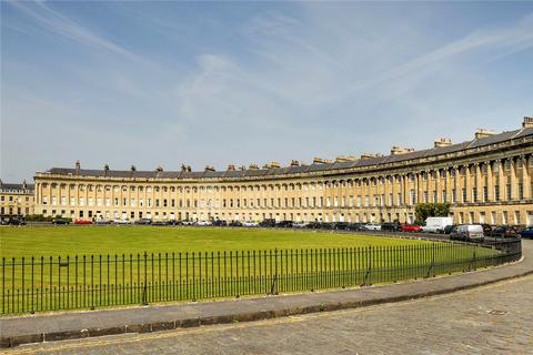 2 bedroom apartment for sale, Royal Crescent, Bath, BA1