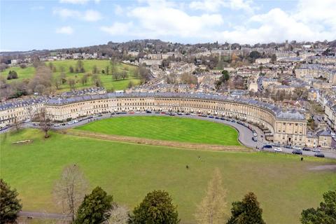 2 bedroom apartment for sale, Royal Crescent, Bath, BA1