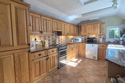 5 bedroom character property for sale, Marton Road, Long Itchington, CV47