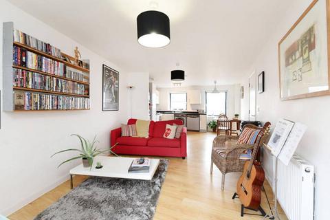 2 bedroom flat for sale, Milborne Street, Hackney, London, E9