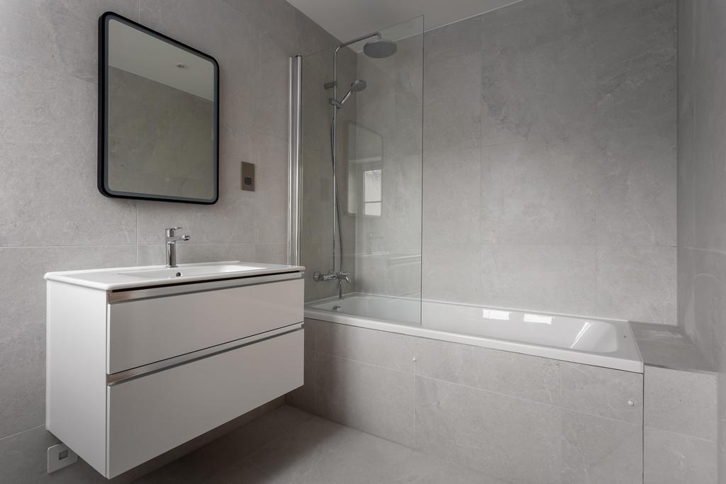 Chaddesworth House, Chedworth, GL54 4 NE, for...
