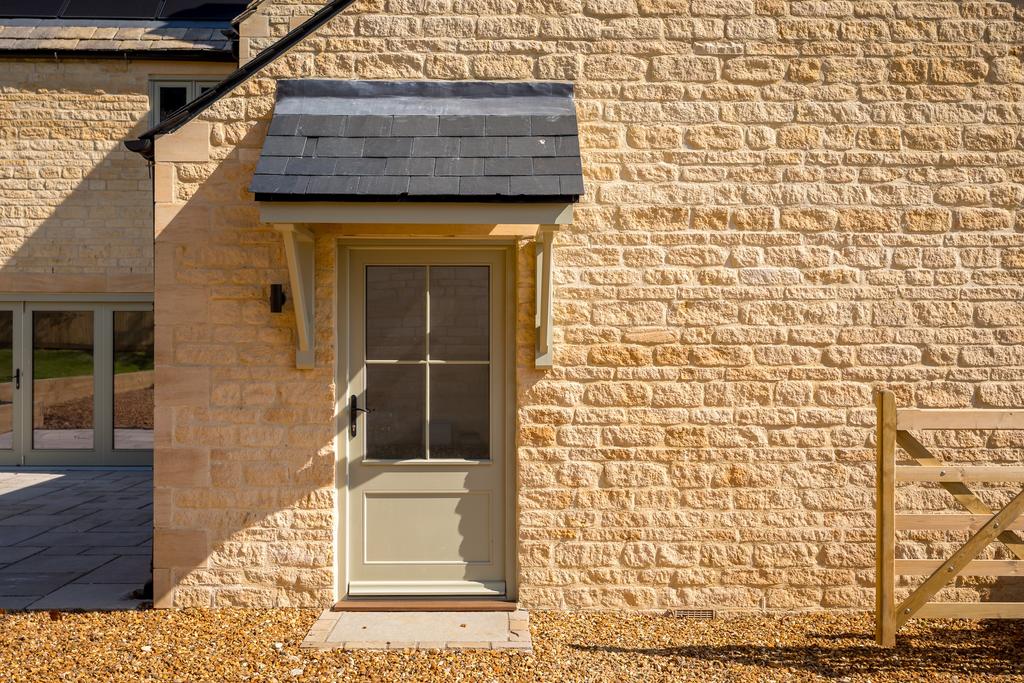 Chaddesworth House, Chedworth, GL54 4 NE, for...