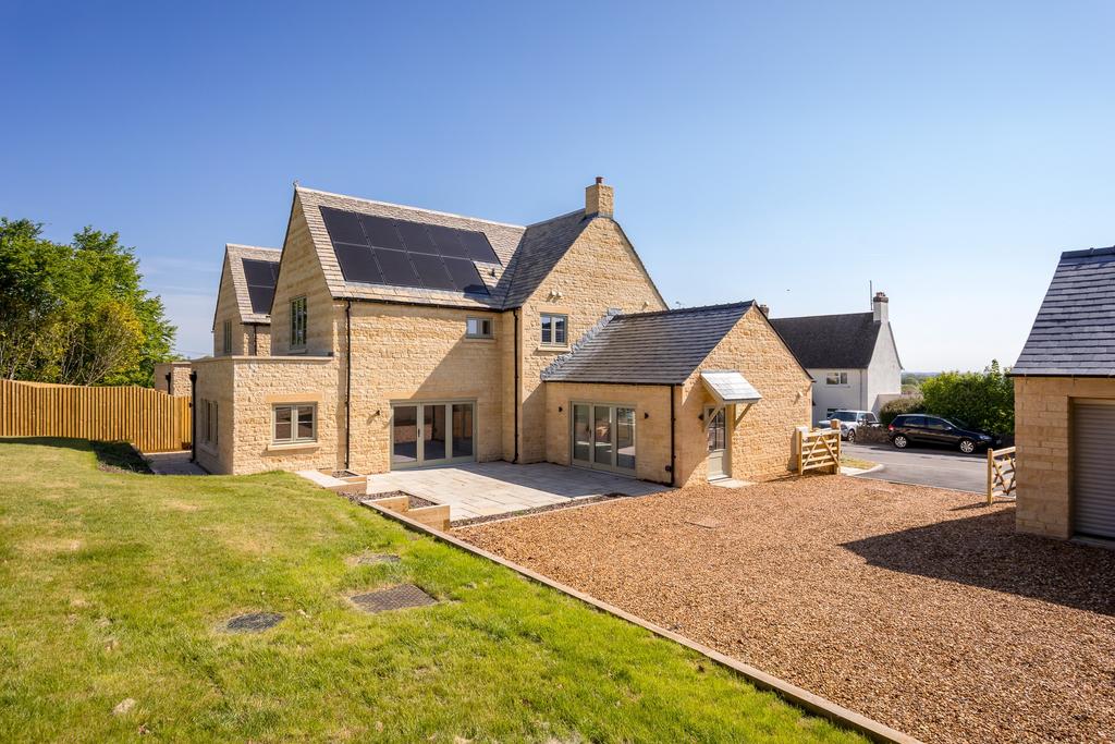 Chaddesworth House, Chedworth, GL54 4 NE, for...