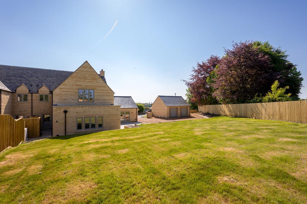 Chaddesworth House, Chedworth, GL54 4 NE, for...