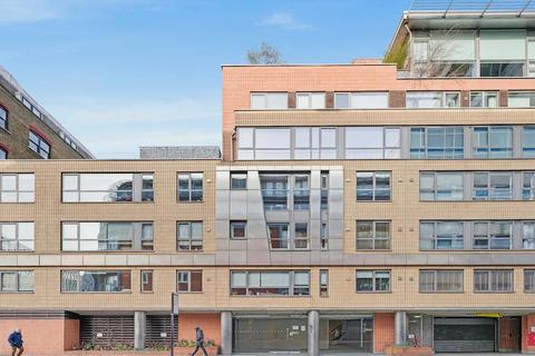 1 bedroom flat for sale, 406 Madison Apartments, 5-27 Long Lane, London SE1 4PF