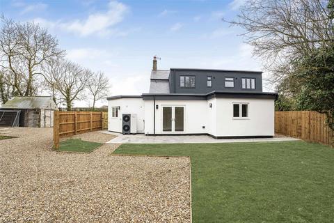 The White House Field Road, Kingston, Cambridge, CB23 2NQ