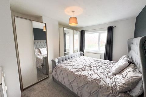 32 Antrim Way, Grimsby, DN33 2DL