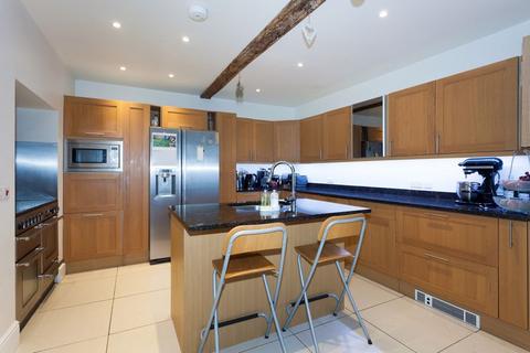 4 bedroom cottage for sale, Akesmore Lane, Gillow Heath