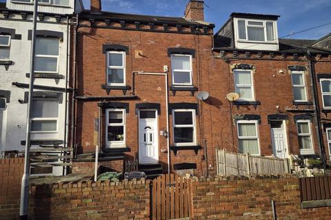 14 Barton View, Leeds, LS11 8TR