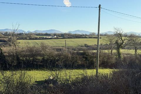 undefined, Cefniwrch, Llangefni, Anglesey, LL77