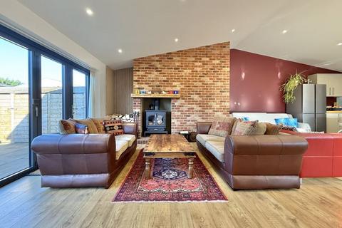 3 bedroom barn conversion for sale, Westcot, Wantage