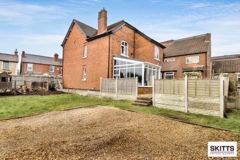 4 bedroom detached house for sale, Dudley Road, SEDGLEY, DY3 1TF