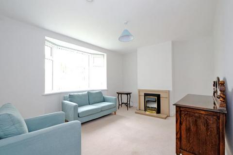 2 bedroom semi-detached house to rent, Gairn Crescent, Aberdeen, AB10