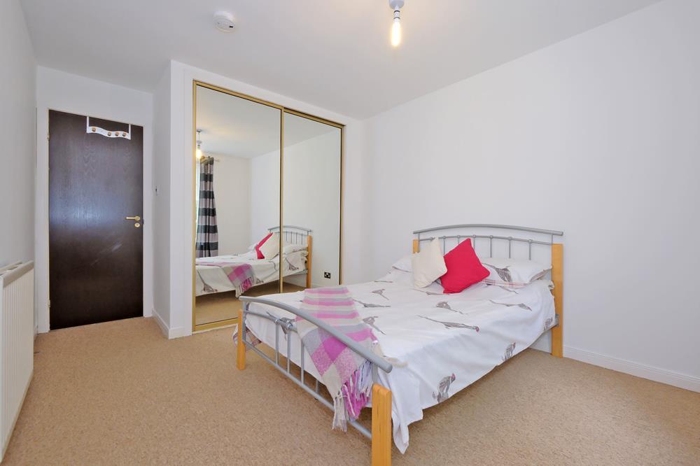 Bedroom 2 − part 2