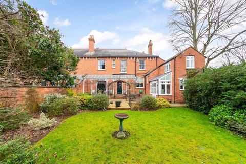 7 bedroom semi-detached house for sale, Broughton Road, Banbury