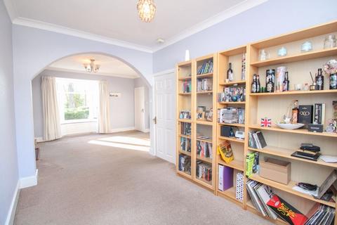 3 bedroom semi-detached house for sale, Hookergate Lane, High Spen