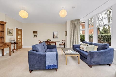 2 bedroom retirement property for sale, Cross Penny Court, Cotton Lane, Bury St. Edmunds