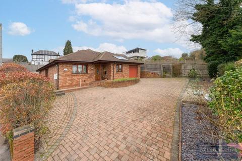 3 bedroom detached bungalow for sale, Copthorne Rise, Sanderstead