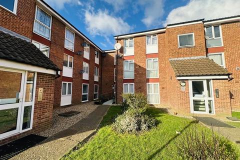2 bedroom apartment for sale, Archery Close, Harrow