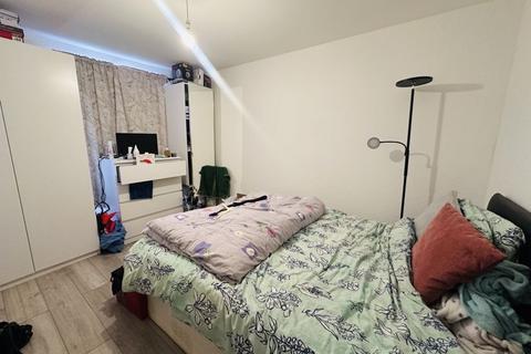 2 bedroom apartment for sale, Archery Close, Harrow