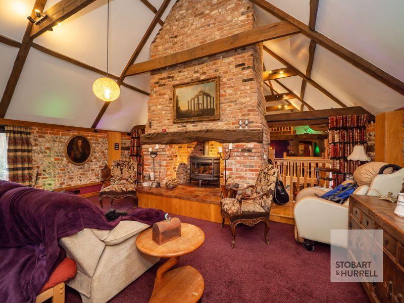 Lounge Warmth