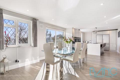 Primrose Cottage Rags Lane, Cheshunt, Waltham Cross, EN7 6TD