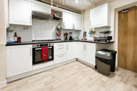 6 bedroom semi-detached house to rent, Wilberforce Road, NR5