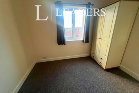 1 bedroom flat to rent, South Parade, Skegness