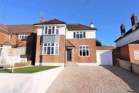 4 bedroom detached house to rent, Maytree Avenue, Worthing