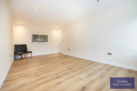 3 bedroom flat to rent, Stanmore Towers, Church Road, Stanmore, HA7
