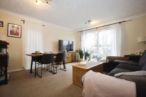 2 bedroom apartment for sale, Meyrick Court, Bournemouth BH2