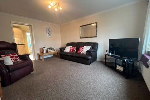 3 bedroom link detached house to rent, Holyrood Close, Bristol