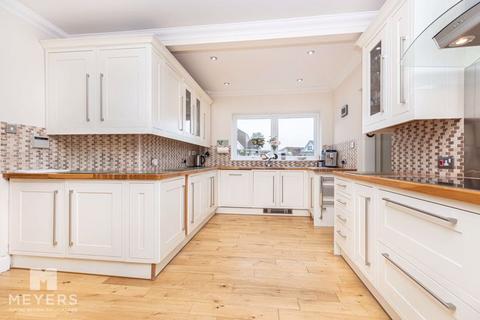 5 bedroom detached house for sale, Mudeford Lane, Christchurch, BH23