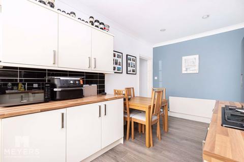 3 bedroom apartment for sale, Castlemain Avenue, Southbourne, BH6