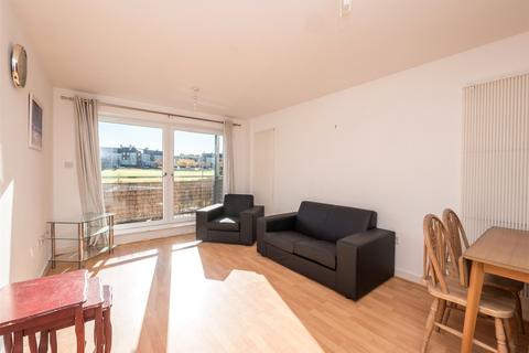 2 bedroom flat to rent, Pefferbank, Edinburgh, EH16