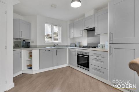 7 Chamberlain Way, Peterborough, PE4 7EB