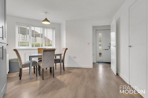 7 Chamberlain Way, Peterborough, PE4 7EB