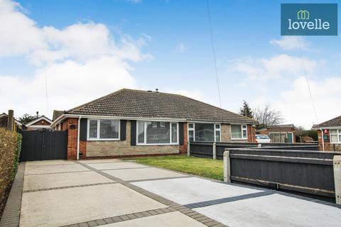 2 bedroom semi-detached bungalow for sale, Bywood Place, Grimsby DN37