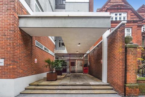 2 bedroom apartment for sale, Amen Lodge, City Of London EC4M