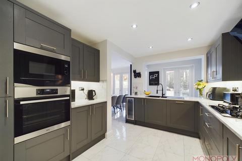 2 Adderley Bank, Wrexham, LL12 8LQ