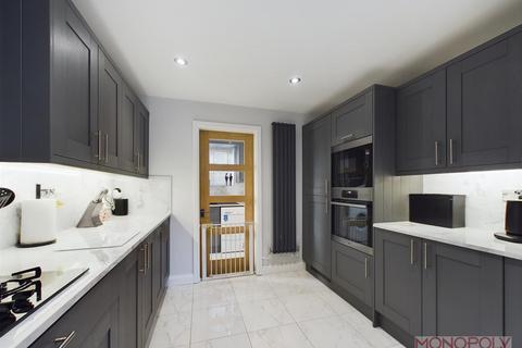 2 Adderley Bank, Wrexham, LL12 8LQ