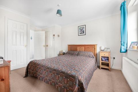25 Downham View, Dursley, GL11 5GB