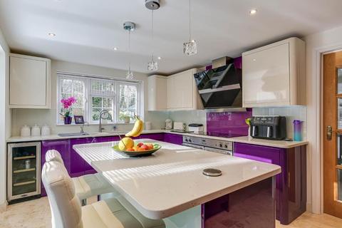 36 Kersey Drive, South Croydon, CR2 8SX