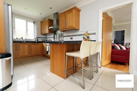 3 bedroom detached house for sale, Hobbs Lane, Aberdare, CF44 9BU