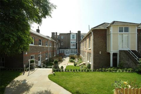 2 bedroom apartment for sale, High West Street, Dorchester, DT1