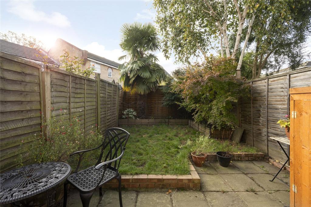 Speldhurst Road, E9